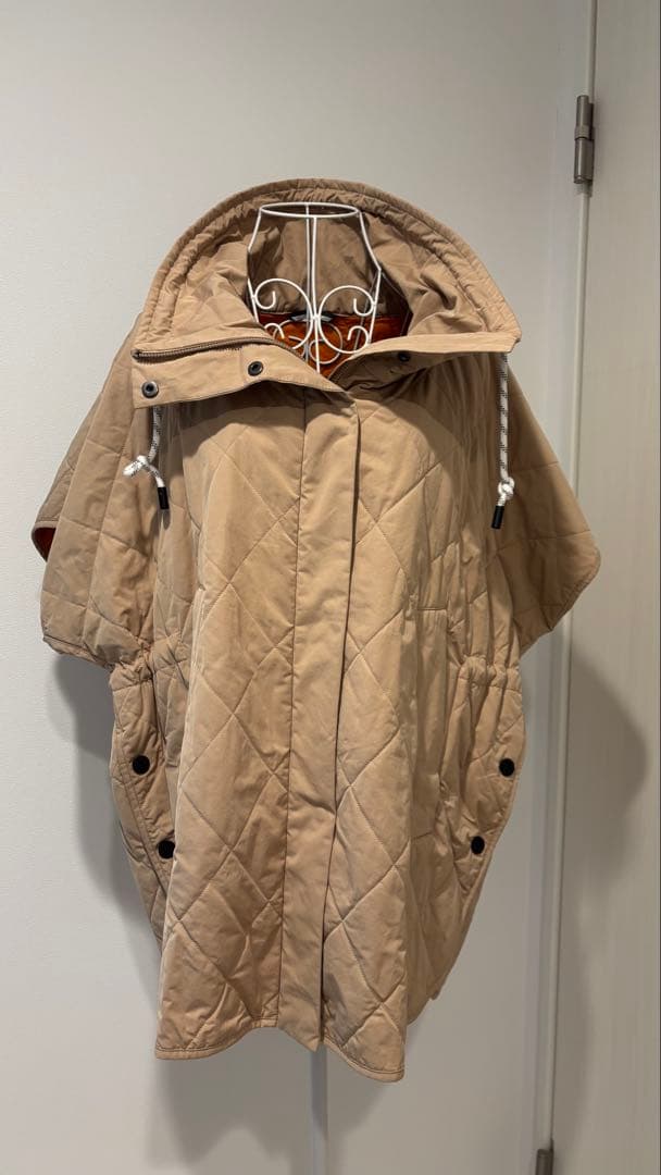 MaxMara WEEKEND キルティング ポンチョ