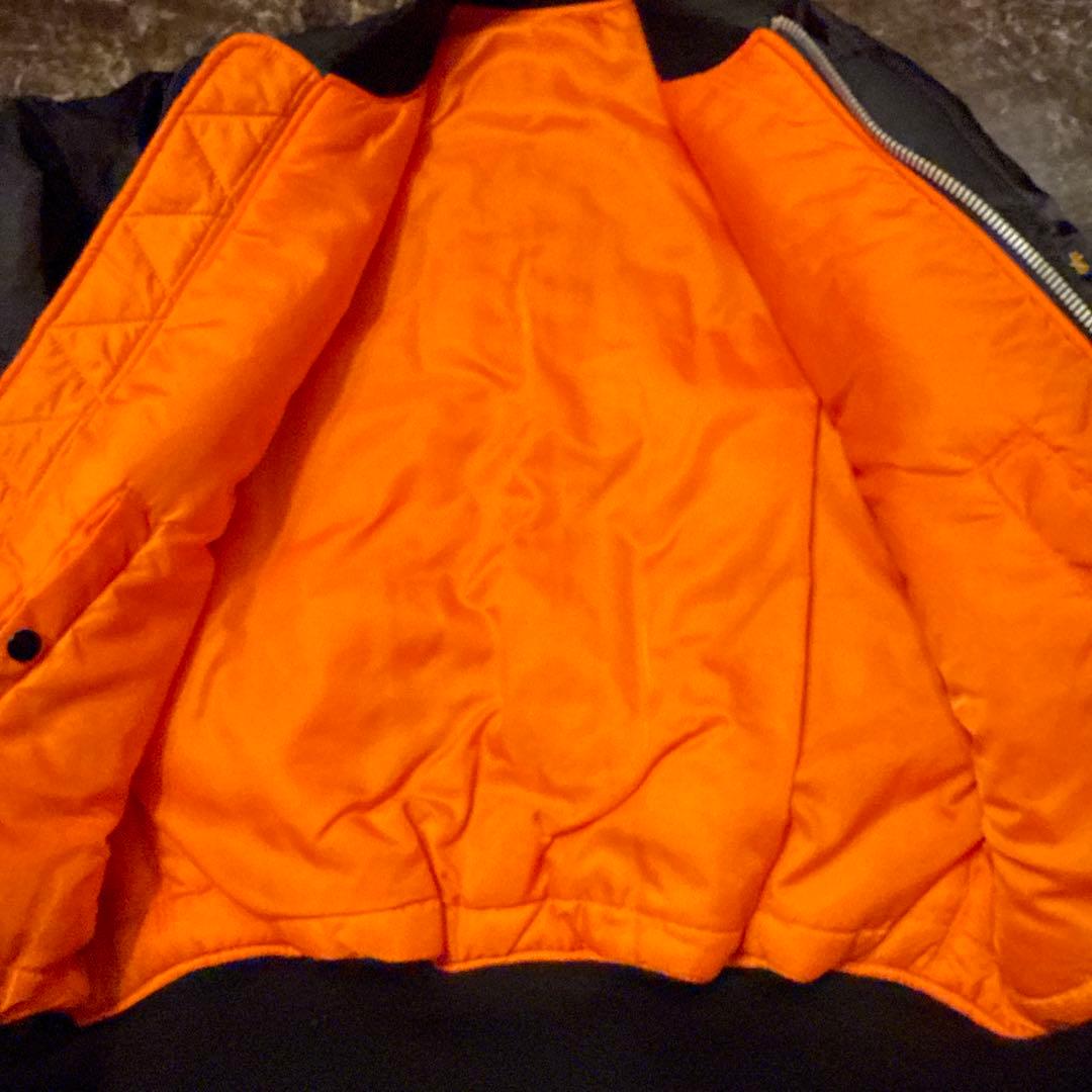 黒 MA-1 フライトジャケット オレンジ裏地