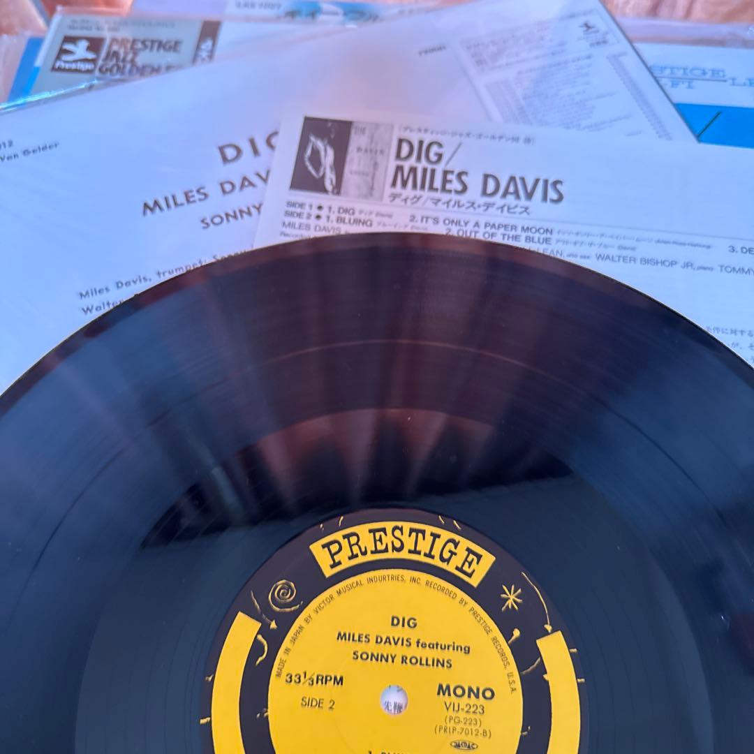2)LP12in国内盤マイルスデイビスの 4枚写真参照　盤ジャケ帯解説良好