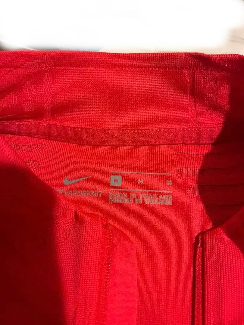 激レア 支給 日本未発売モデル リバプール ヴェイパーニット 練習着 サッカー