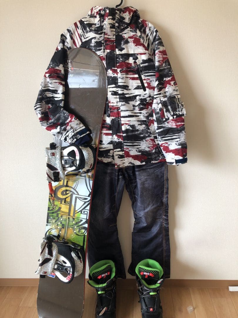 スノーボード一式セット　ゴーグルグローブ付　梱包積み　バラ不可