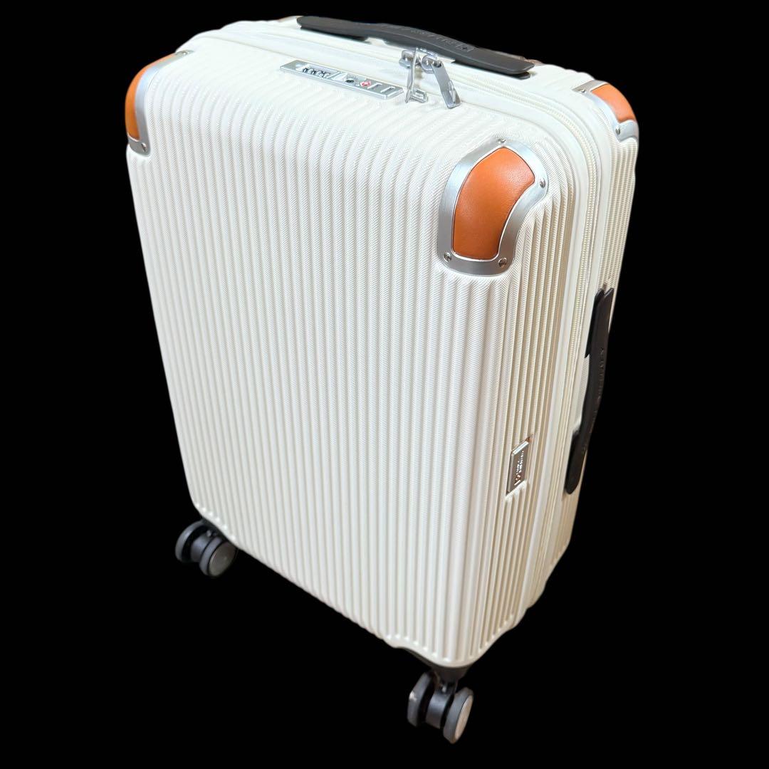 【新品未使用】機内持ち込み可　スイスミリタリー キャリーケース　コストコ