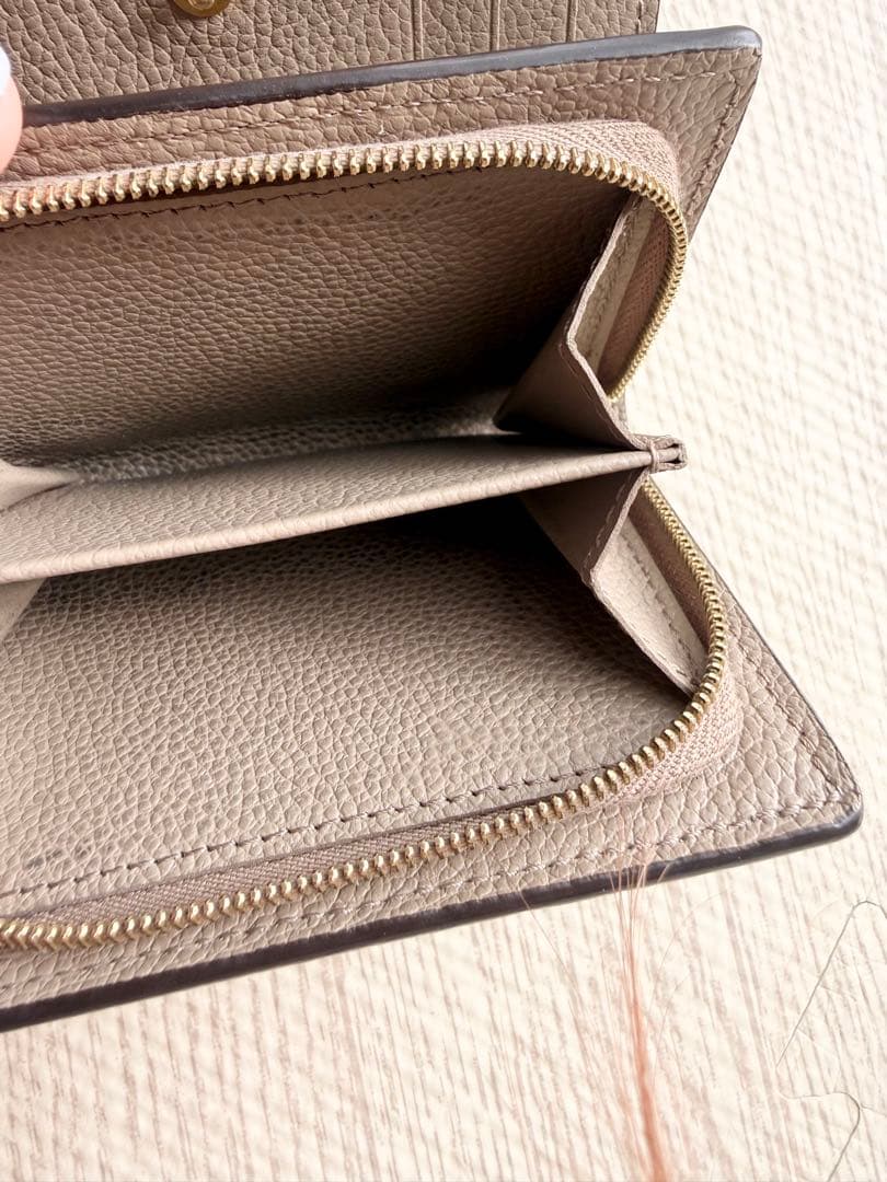 LOUIS VUITTON ポルトフォイユクレア　トゥルトレール