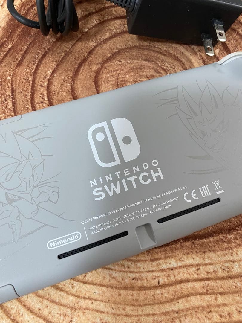 Nintendo Switch Lite ザシアン ザマゼンタ 箱無し