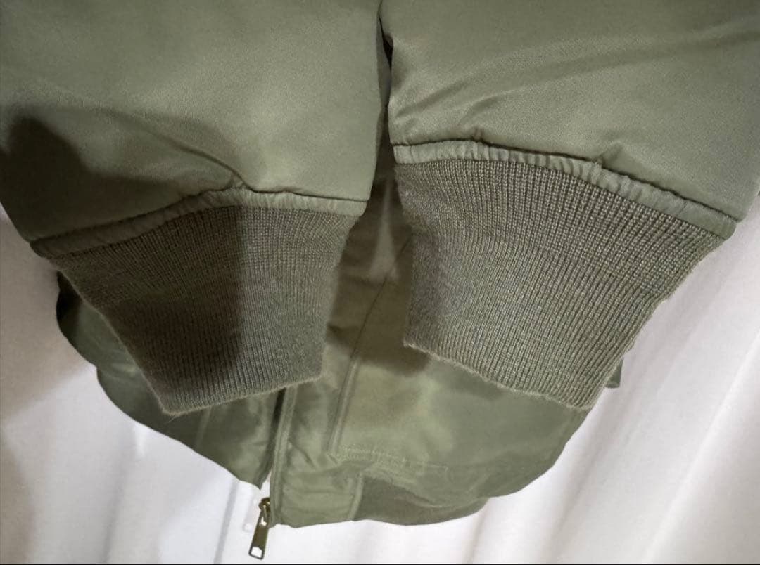 や*ま様 CARHARTT WIP OLTEN BOMBER-Plant