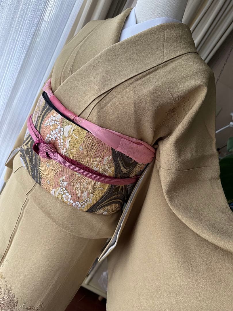 付け下げ訪問着 辛子色 正絹 高級ちりめん素材に汕頭刺繍 単品