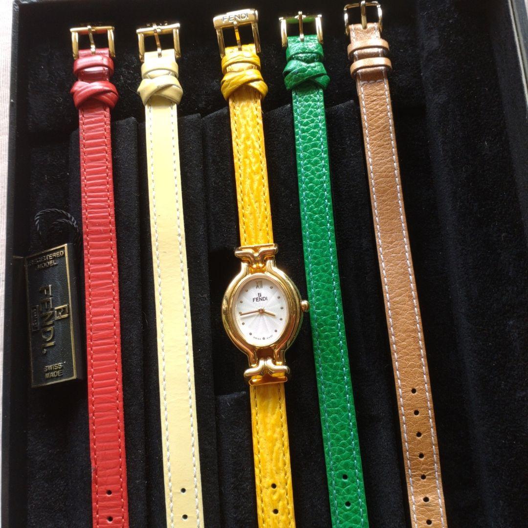 フェンディFENDI 腕時計　カメレオン （時計内部品交換済）レディース