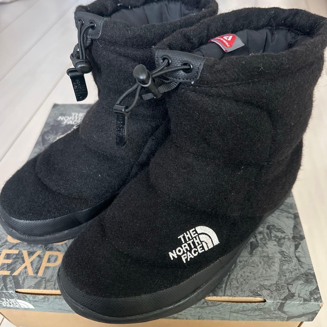ノースフェイス ヌプシ　ブーツ