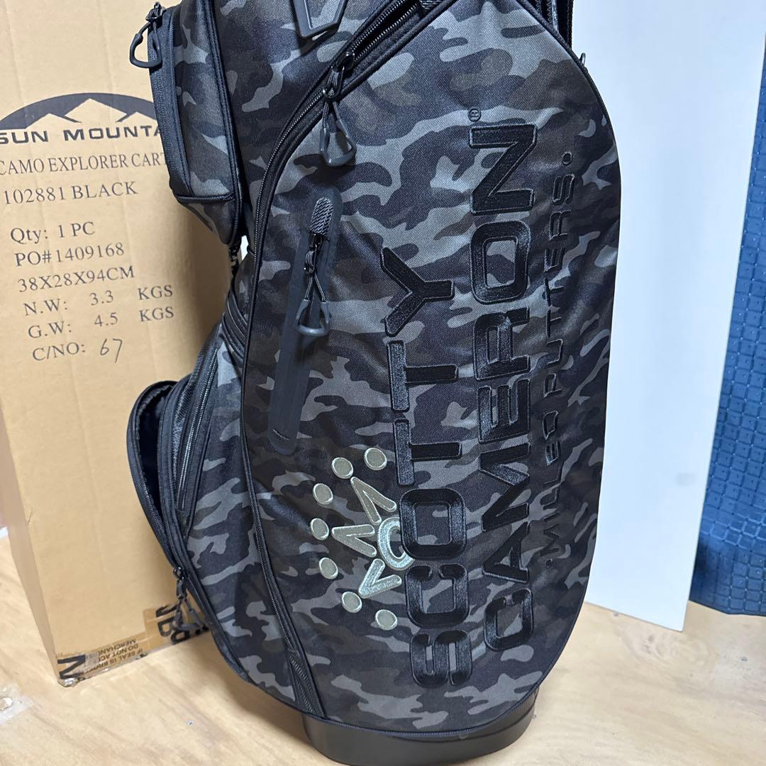 未使用　スコッティキャメロン　キャディバッグ　カモ　エクスプローラー