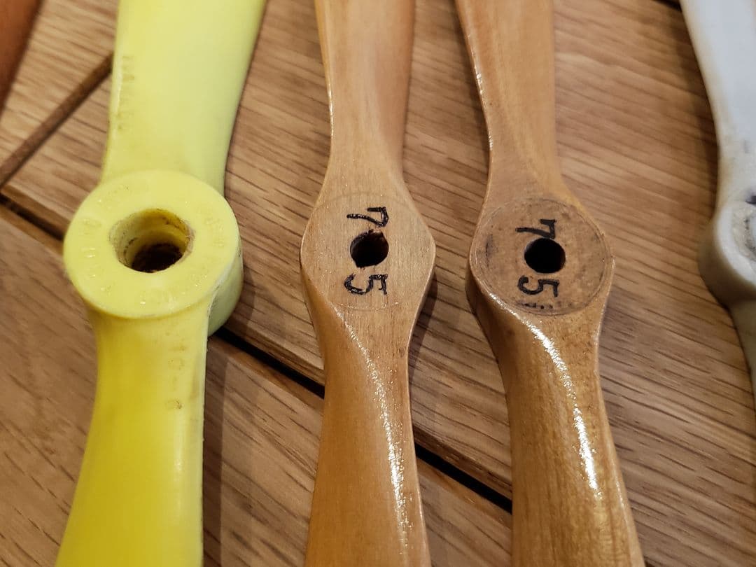 RC飛行機用エンジン他　SUPER TIGER OS MAX ENYA