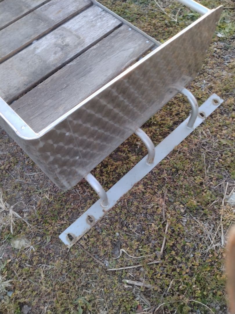 シートキャリア　ウロコ　ギガ　デコトラ　フロントデッキ