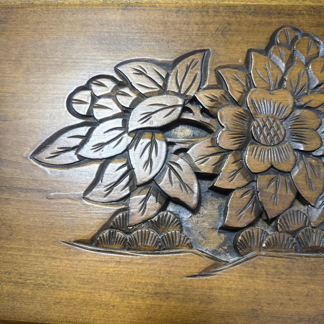 木製ライティングビューロー 彫刻入り