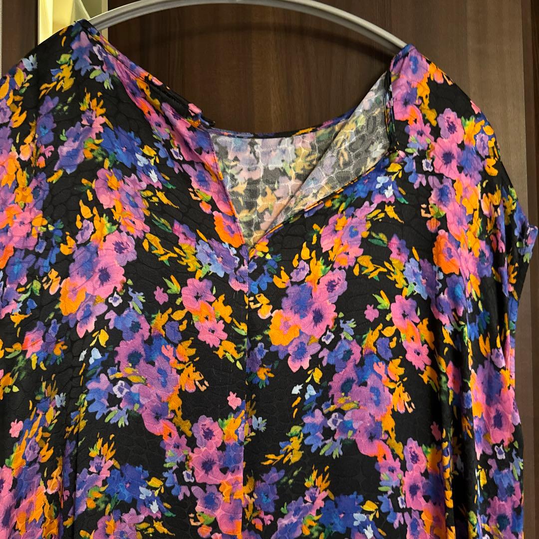 vetemens 定番ワンピース花柄オールシーズン