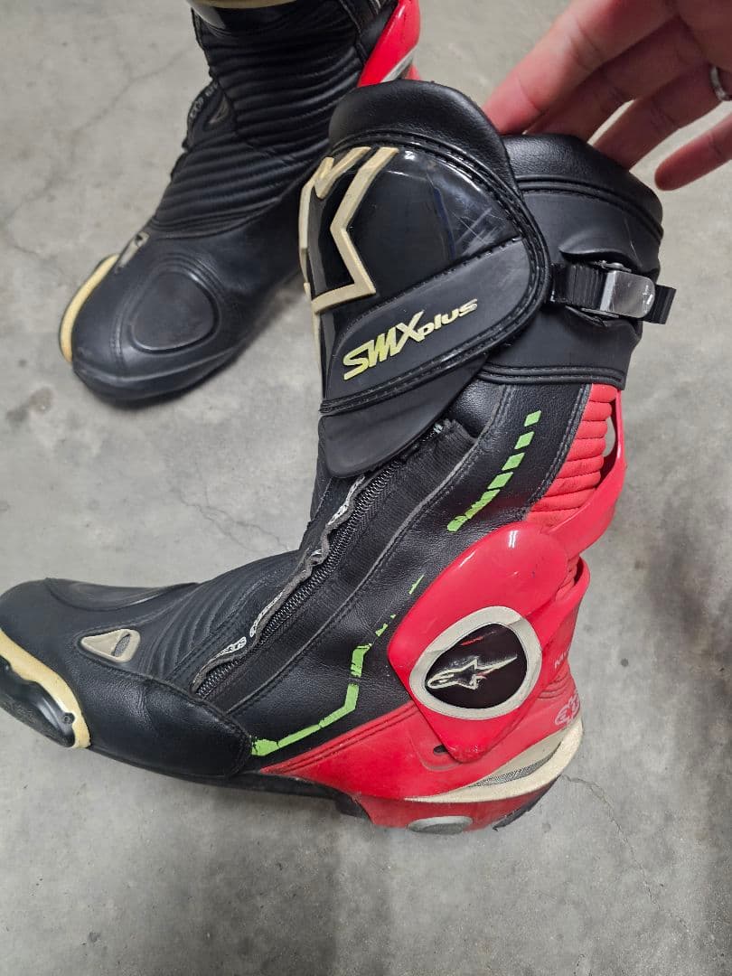 Alpinestars SMX Plus ブラック/レッド JP29.5
