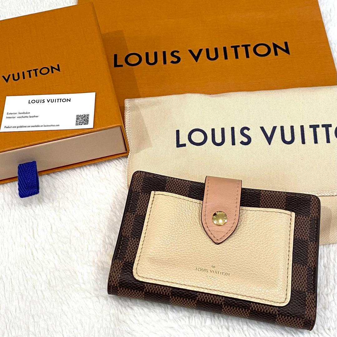 ルイヴィトン ポルトフォイユジュリエット　 二つ折り財布　ピンク