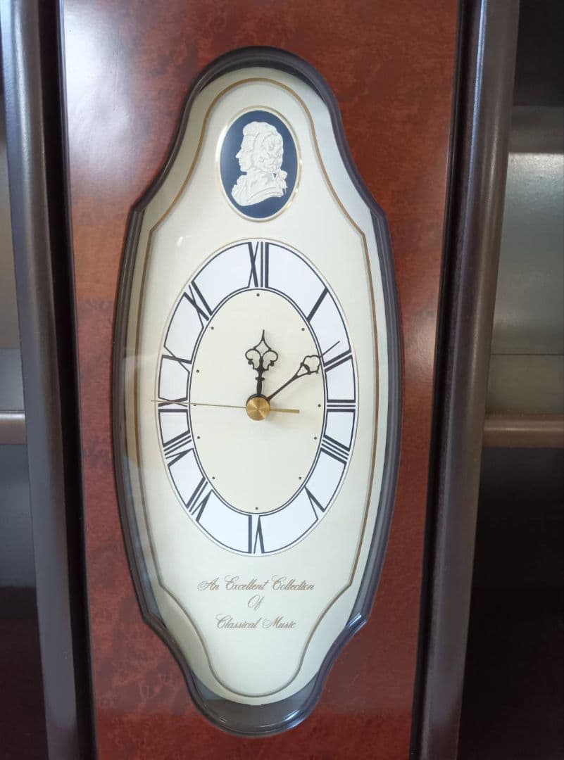 クラシックCD　77枚セット　時計付き木製収納棚　世界名曲大系　CDラック