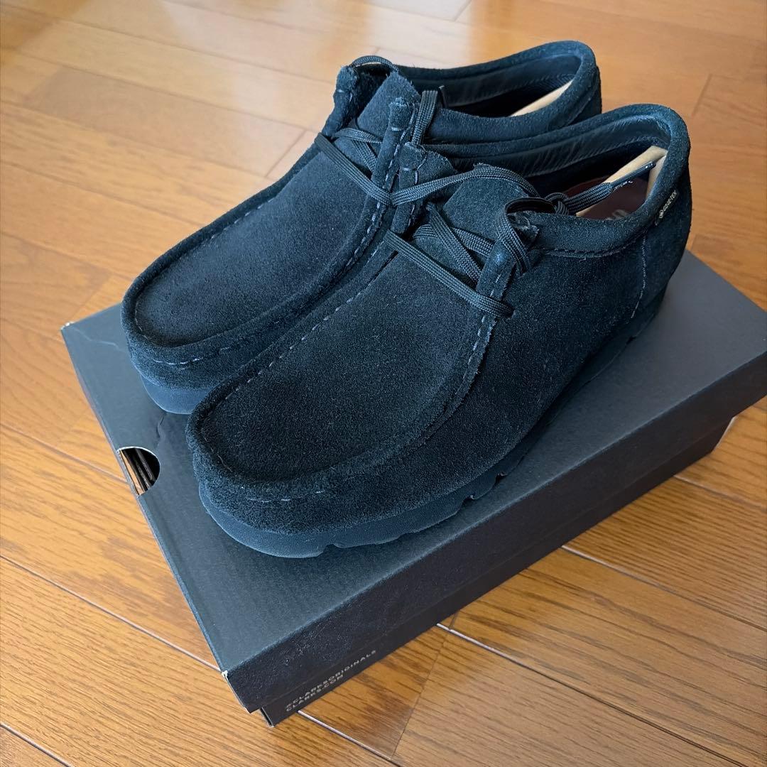 A*。様 Clarks クラークス　ワラビー　ゴアテックス