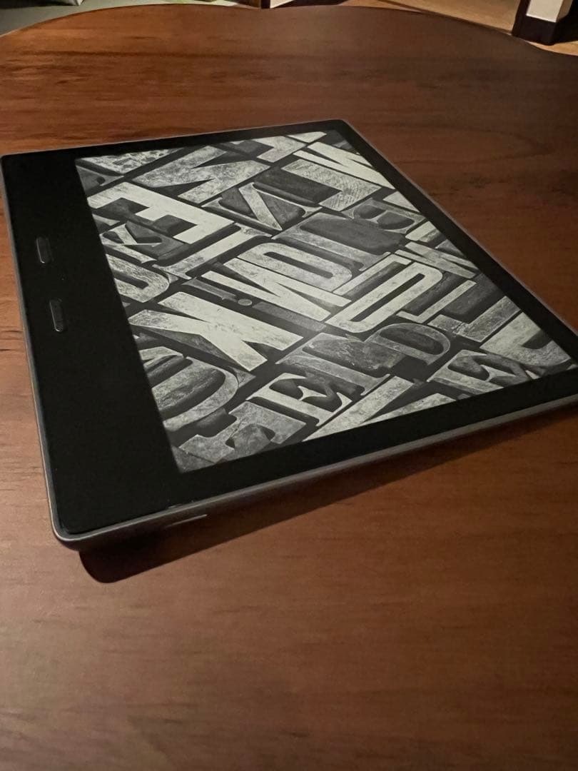 Kindle Oasis（第10世代）　広告付き/ wifiモデル　本体のみ