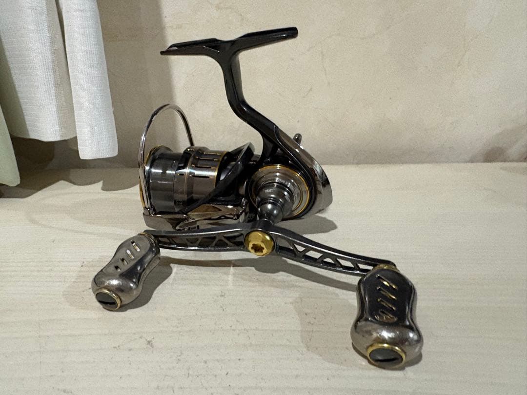 ダイワ　 21ルビアス　エアリティ FC LT2500S カスタム　美品