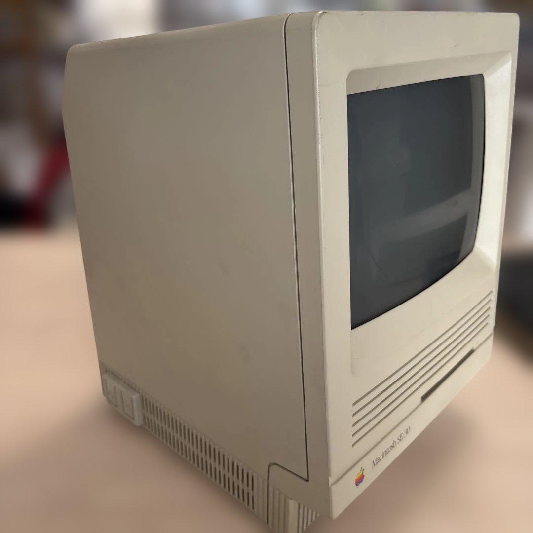 雪*風様 貴重コレクション　Macintosh SE/30 デスクトップPC現状