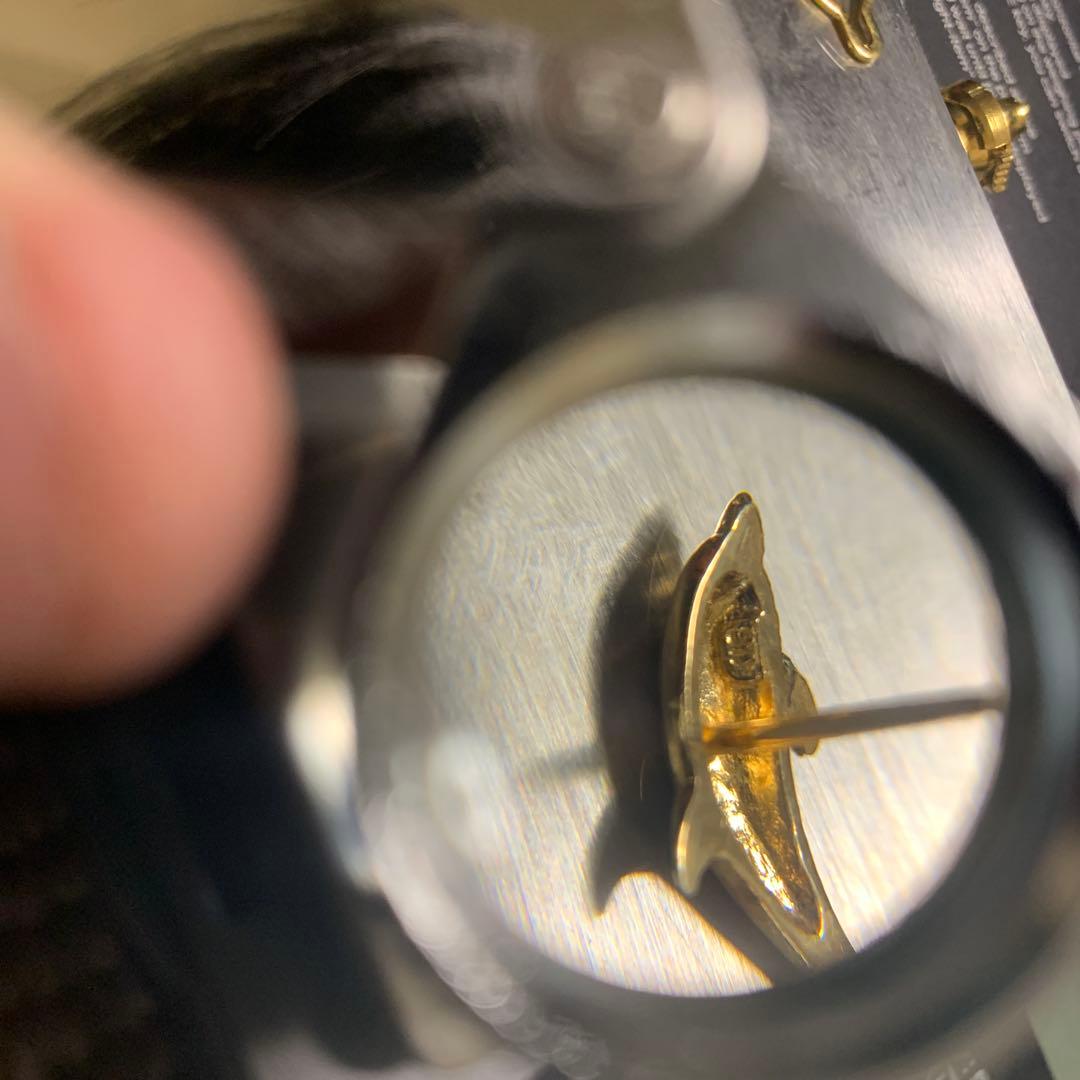 k18 イルカ　ネクタイピン