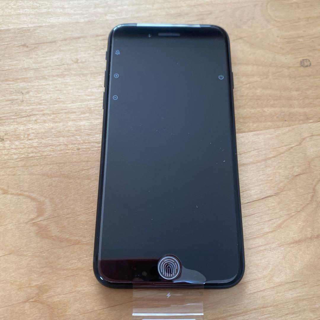 Apple iPhone SE (第3世代) 64GB ブラック