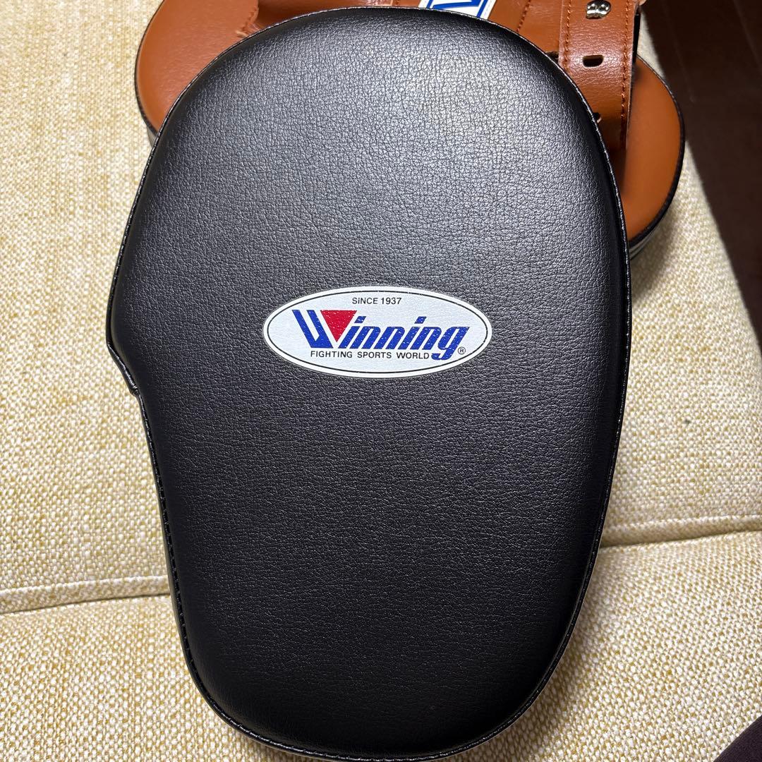 Winning ブラウン パンチングミット