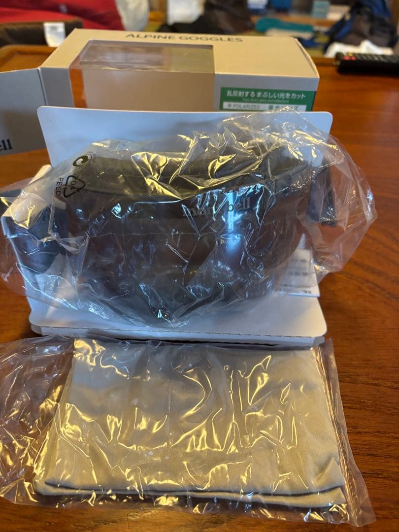 mont-bell モンベル　 アルパイングoggles PL 偏光レンズ