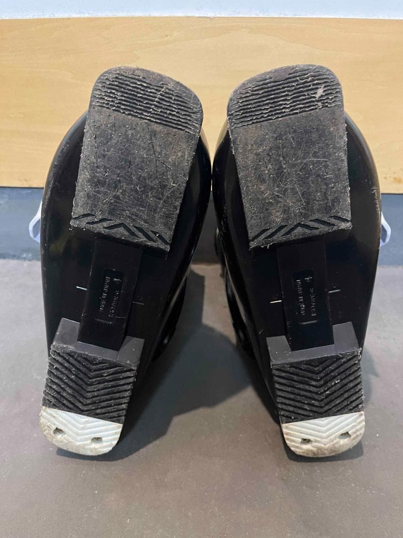 ジュニア　スキー板150　スキーブーツ24　ビンディング　３点セット