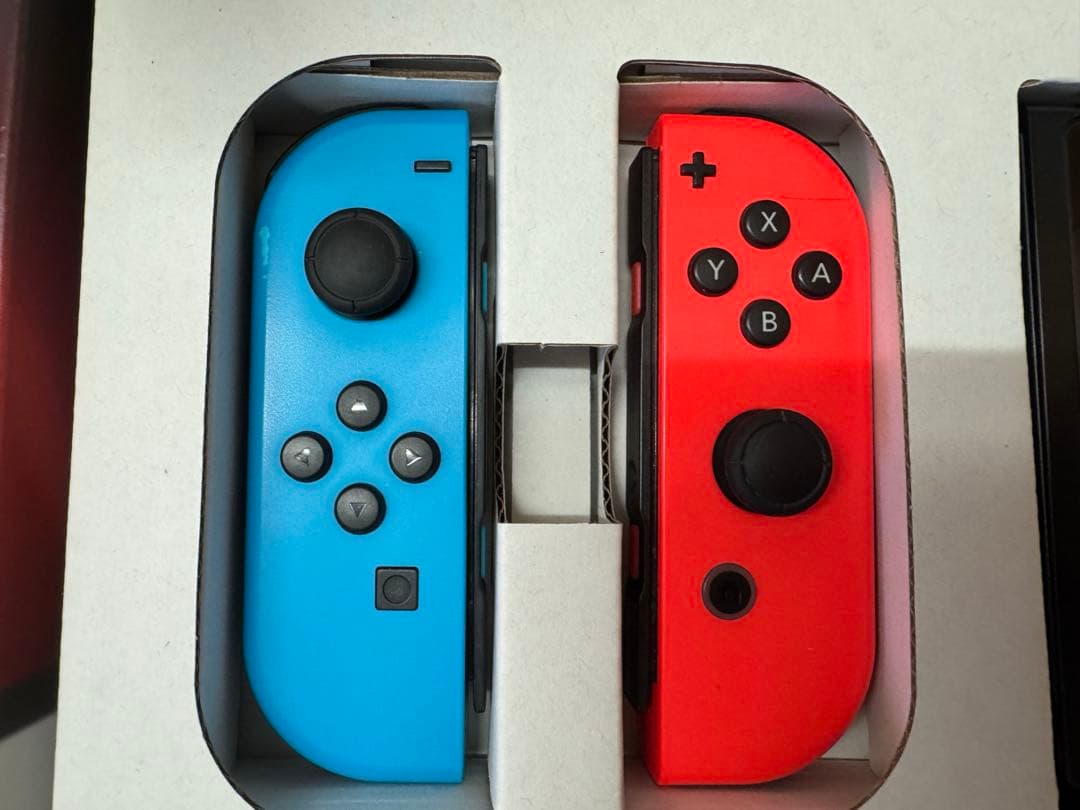 （値下げ中）Nintendo Switch 本体セット（プロコン•カセット付属）