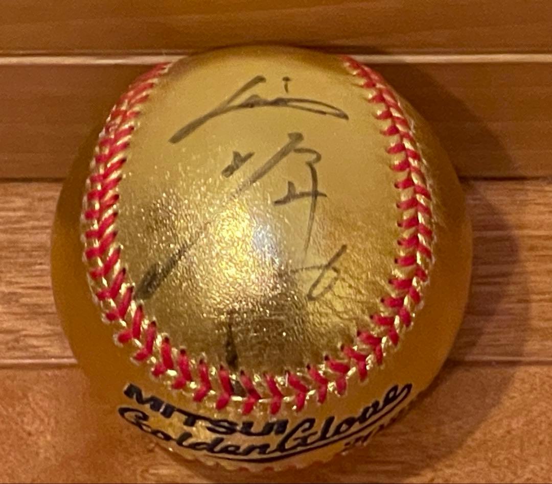 埼玉西武ライオンズ 源田壮亮選手 ゴールデングラブ受賞記念直筆サインボール
