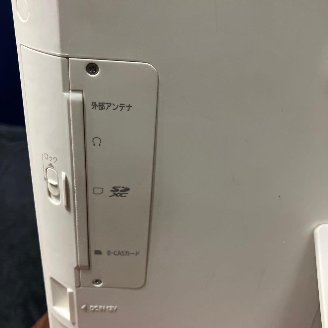 Panasonic ポータブルテレビ　地上デジタルテレビ　SVーME7000