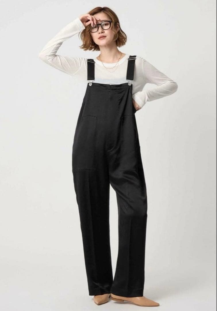 Conte 黒サテンサロペット・オーバーオール