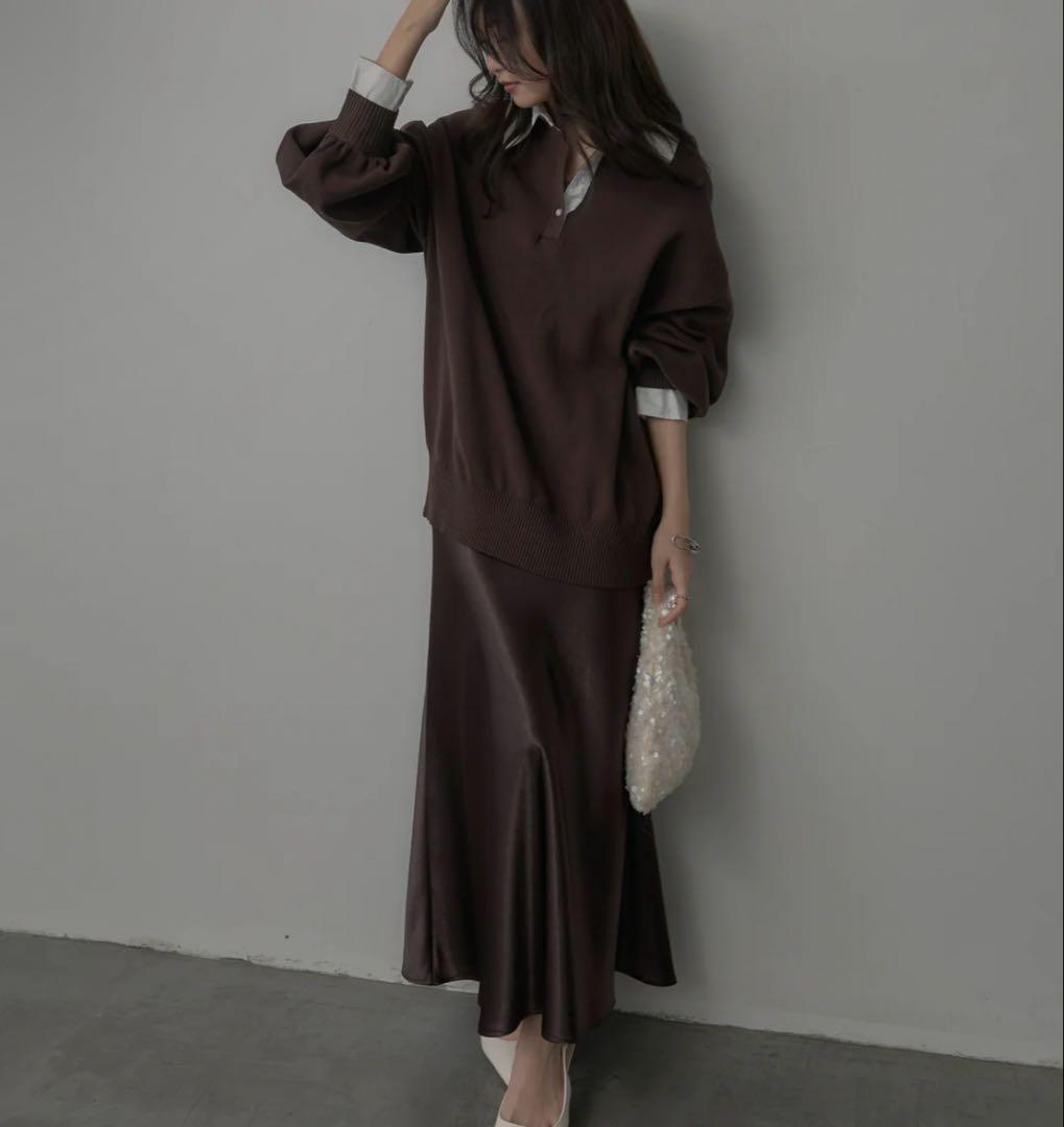 ブラウン　襟付きポロトップス+ナローAラインサテンスカート　nairo