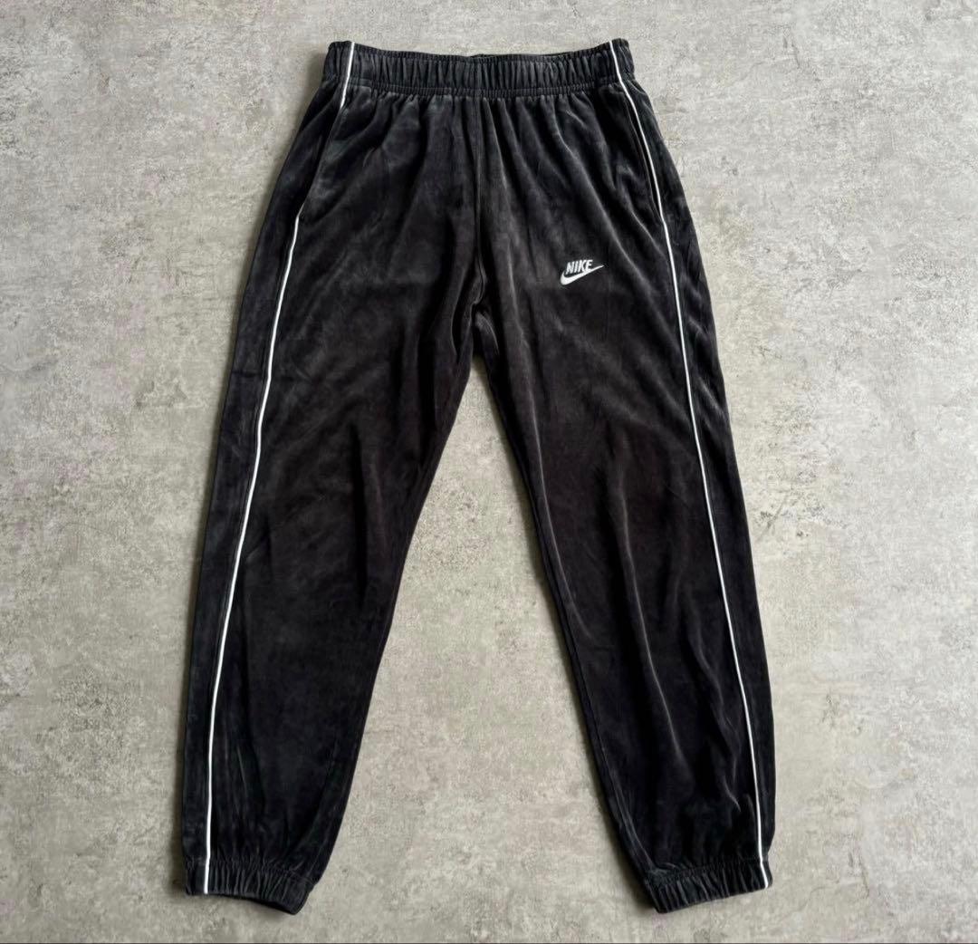 美品■NIKE ナイキ【L】ベロア セットアップ ブラック 刺繍ロゴ ジャージ