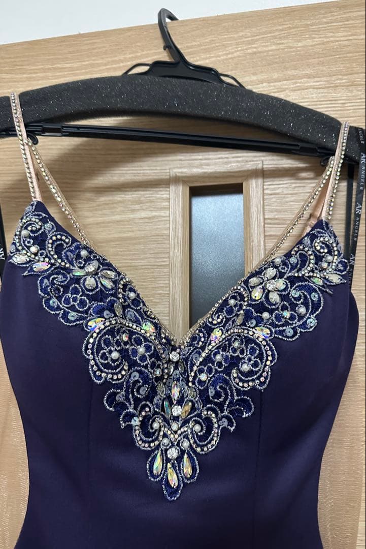 【エンジェルアール】 紫 ビーズ刺繍 タイトドレス