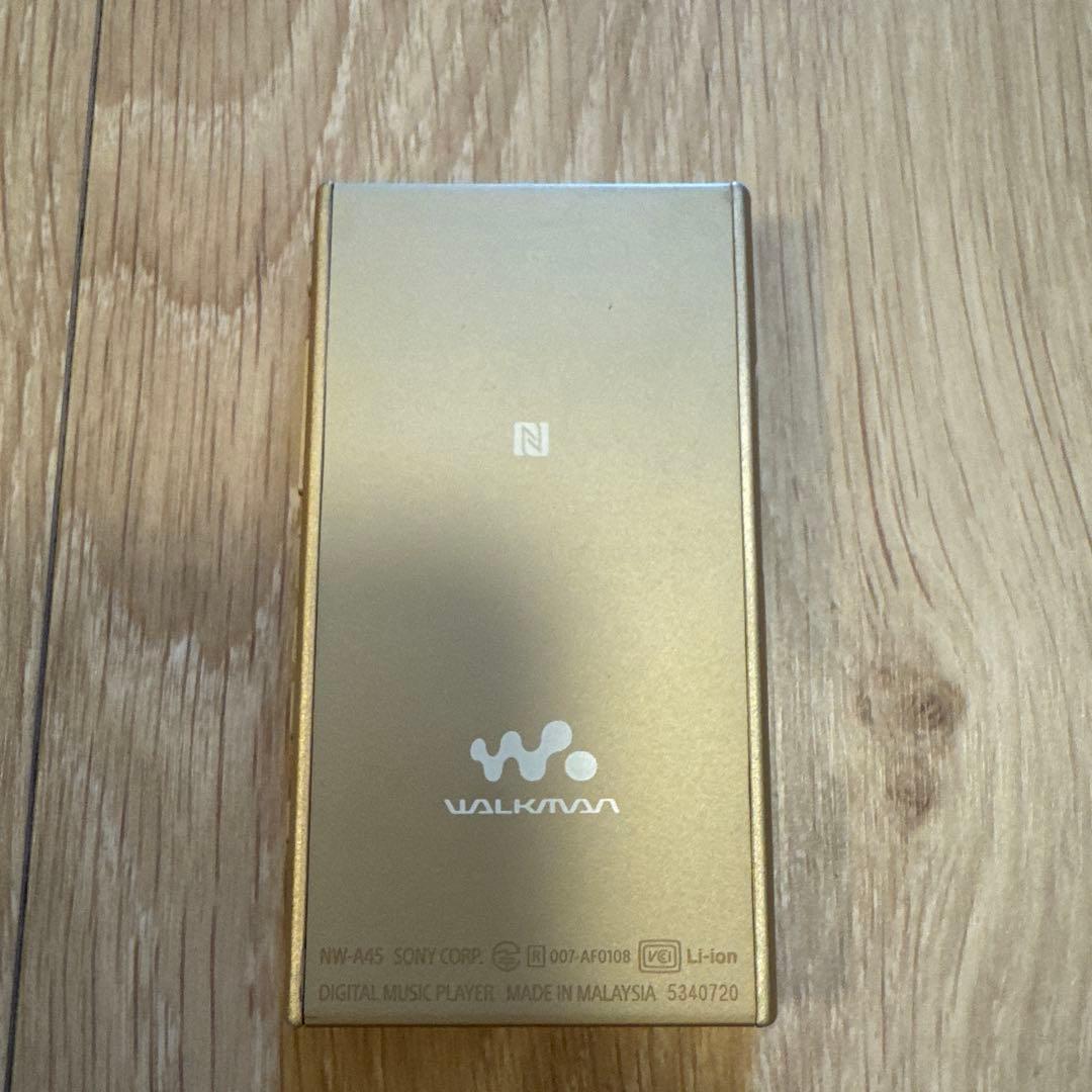 ゆ*う様 【美品】バッテリ良好ソニー ウォークマンNW-A45 16GBシャンパ