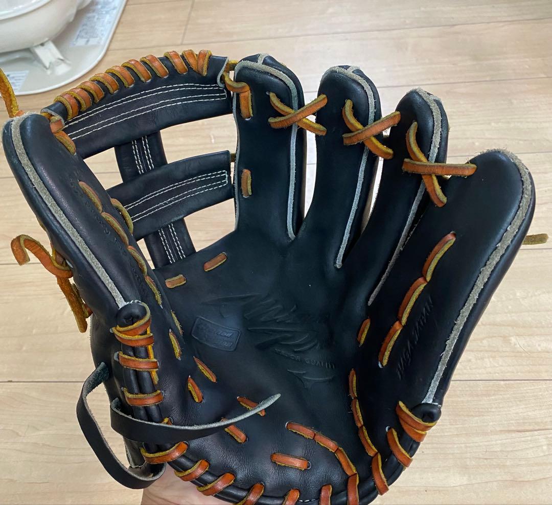 Mizuno 菊池涼介モデル硬式グローブ 右投げ用 値下げ可能