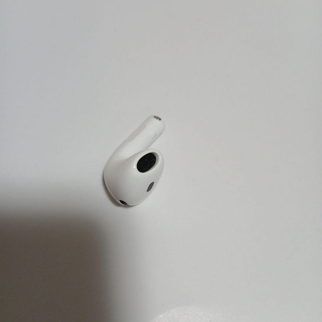 AirPods 4 左耳のみ（ノイズキャンセリング対応）A3056