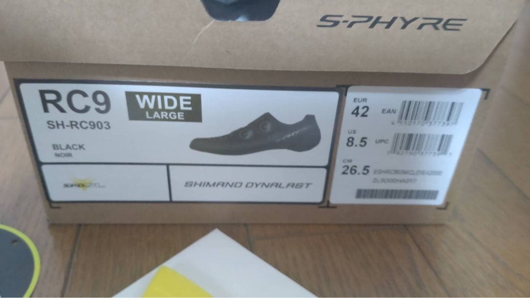 シマノロードシューズ未使用 S-PHYRE SH-RC903 黒42.0wide