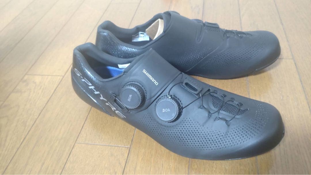 シマノロードシューズ未使用 S-PHYRE SH-RC903 黒42.0wide