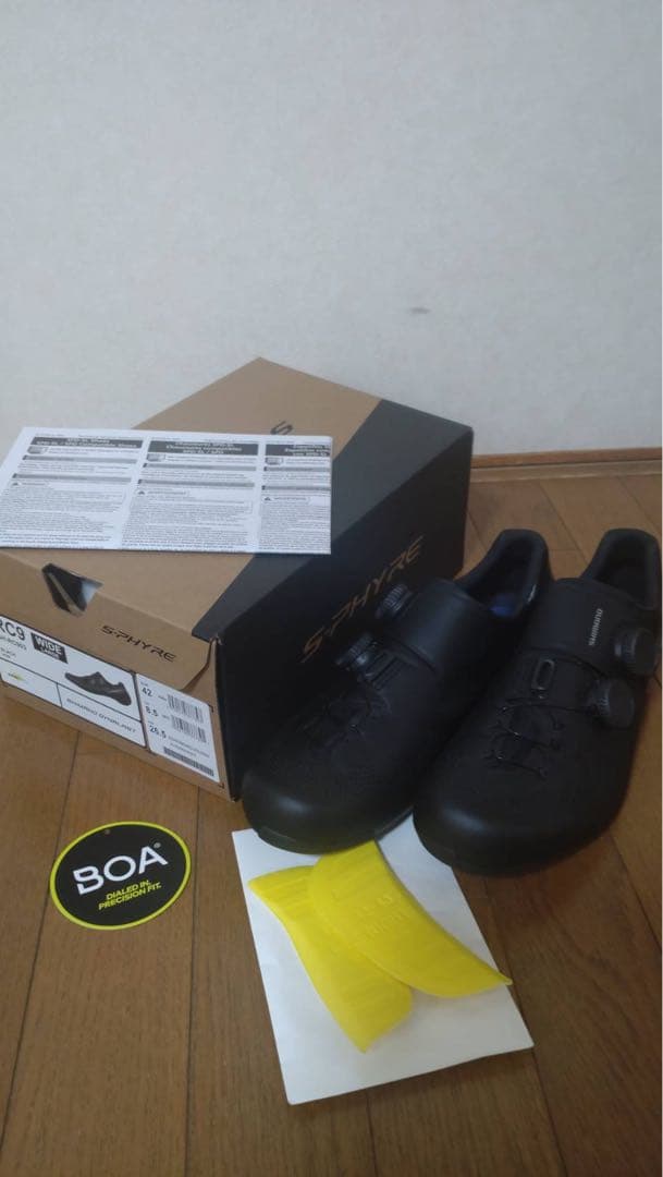 シマノロードシューズ未使用 S-PHYRE SH-RC903 黒42.0wide
