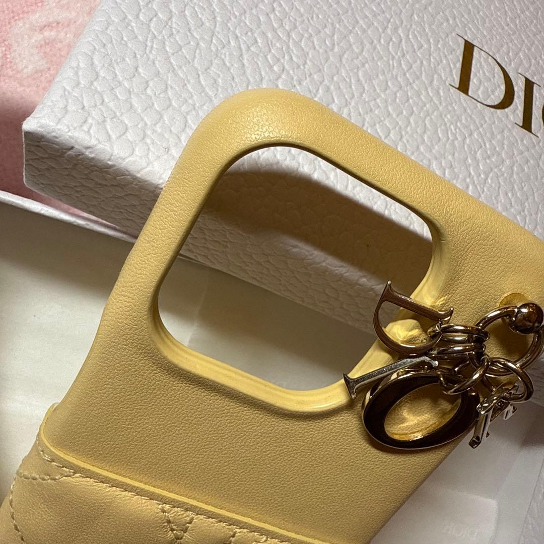 《美品》Diorスマホケース黄 iPhone15Pro