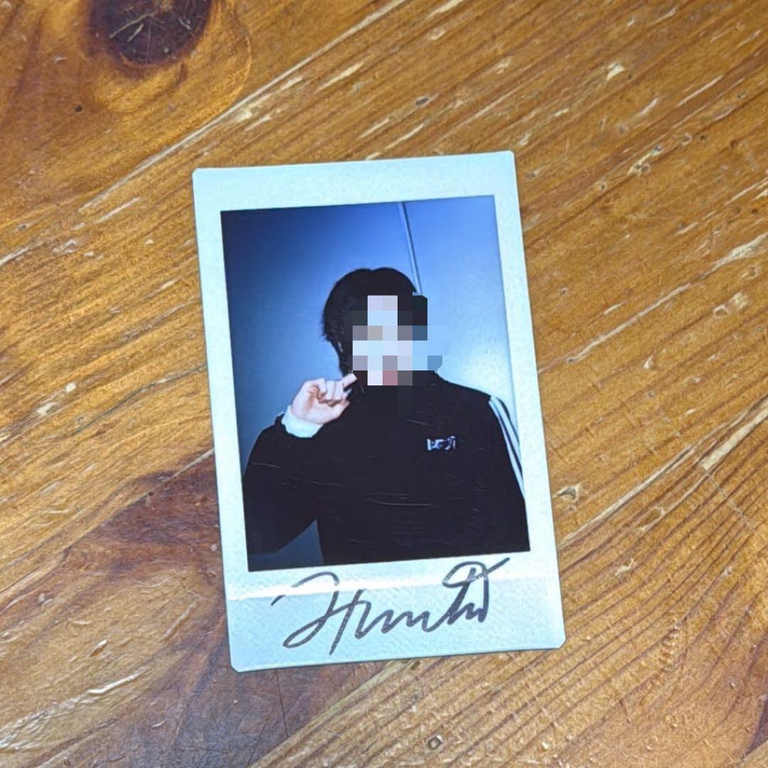 xikers ハンター　ポラロイド