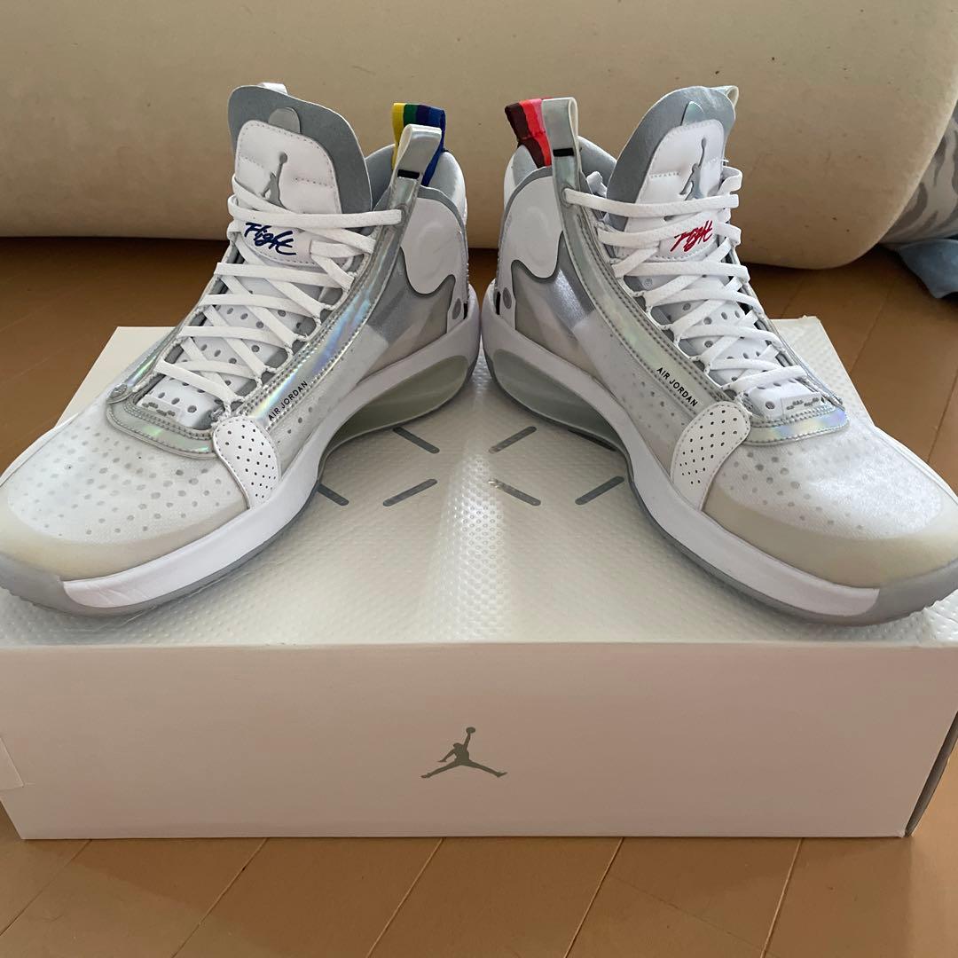 Air Jordan 34 ホワイト/グレー