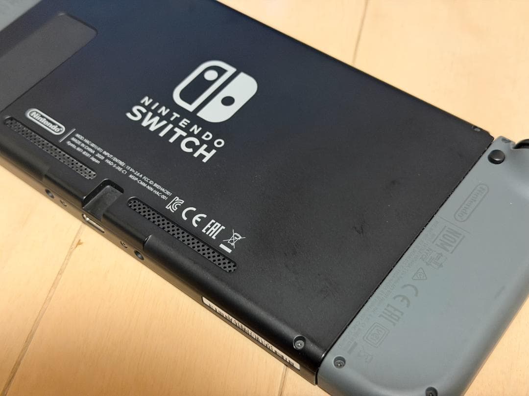 Nintendo Switch本体グレー　同梱品全て有　動作確認済　美品　任天堂
