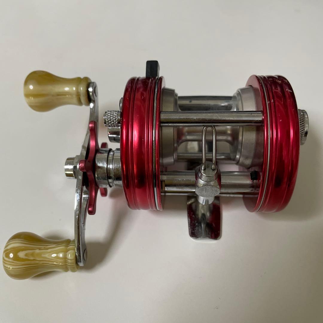 ABU 2500C （赤） アブ アンバサダー ノスタルジア　 070008