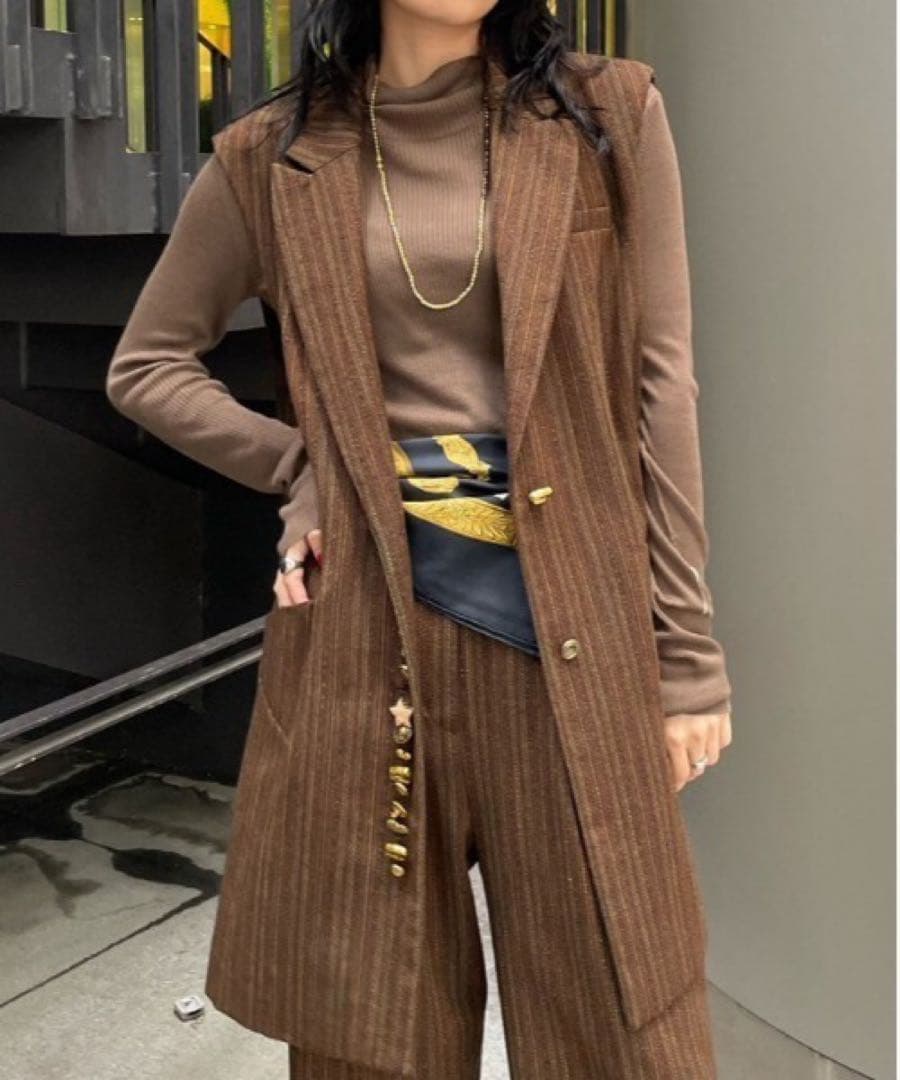 トップス Ameri UND MANY MOTIF BUTTON VEST