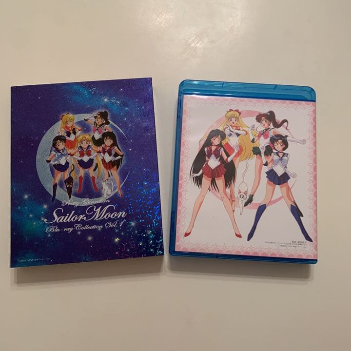 【⭐️特典付き⭐️】セーラームーン Blu-ray ２巻セット