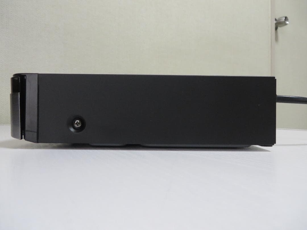 東芝ブルーレイレコーダー　タイムシフトマシンDBR-M3007 2017年製